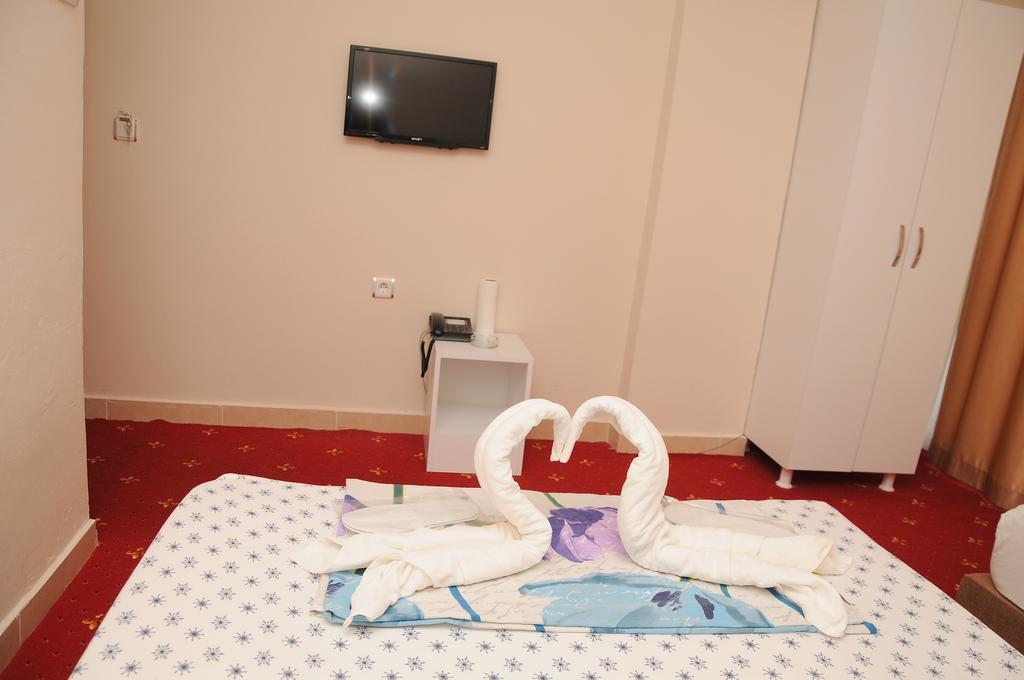 Volkii Otel1 Antalya Rum bild