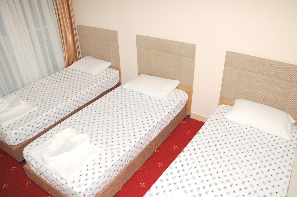 Volkii Otel1 Antalya Rum bild